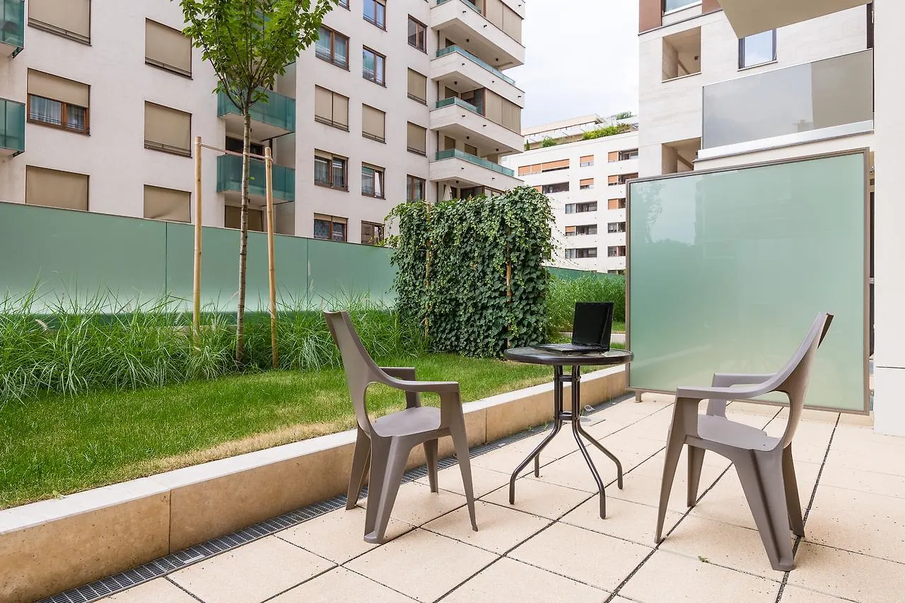 Corvin Holiday Apartments Hotel Budapest Aparthotel