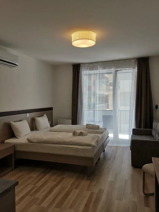 Corvin Holiday Apartments Hotel Будапешт Апарт-отель