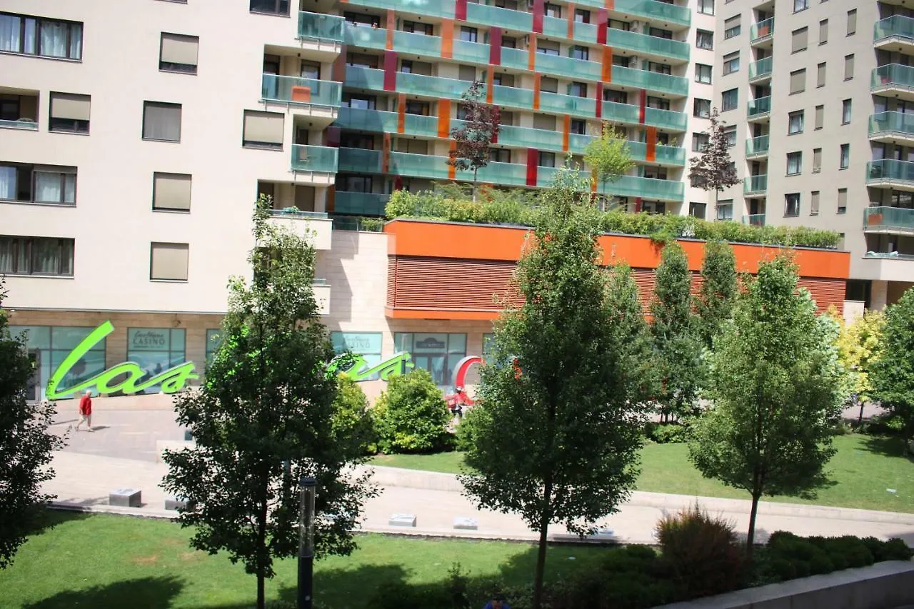Corvin Holiday Apartments Hotel Budapesta 3*,